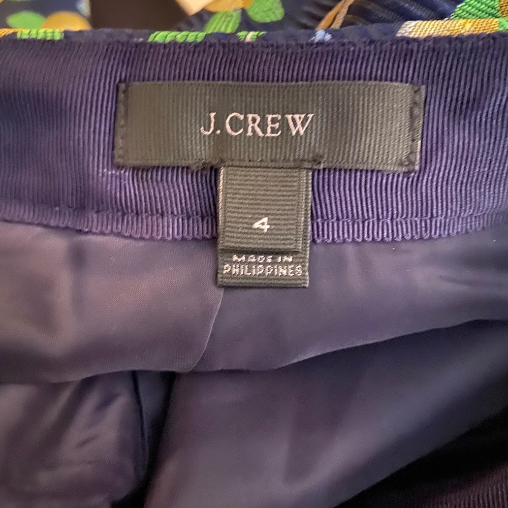 J. Crew Jacquard Lemon and Floral Trumpet Skirt, Size 4 - Picture 13 of 13